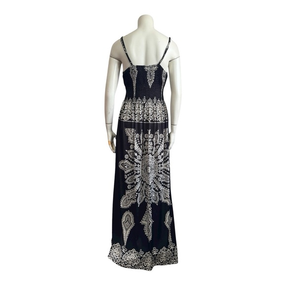 VITTA LUNA Boho Maxi Dress - Black + Ivory Mandala Graphic- Women’s Small - Picture 2 of 8